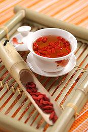 4月见？爱尔兰游戏零售商泄露《哥谭骑士》上市日期